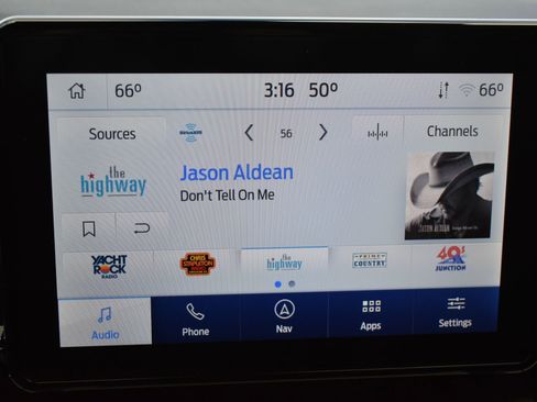 Used 2022 Ford Explorer Timberline w/ Timberline Technology Package AWD/4WD image 32