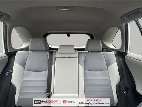 Used 2020 Toyota RAV4 Limited image 18