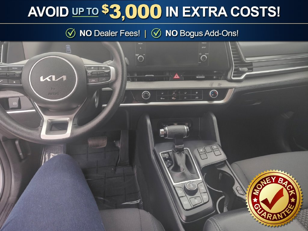 Used 2023 Kia Sportage LX AWD/4WD image 17