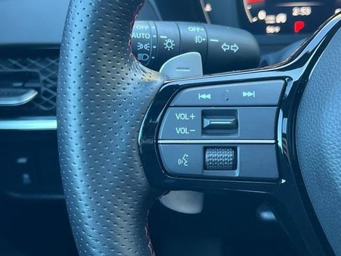 Certified 2025 Acura ADX A-Spec image 27