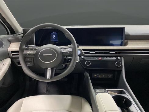 New 2025 Hyundai Sonata SEL image 5