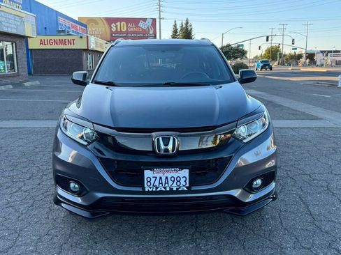 Used 2022 Honda HR-V Sport image 2