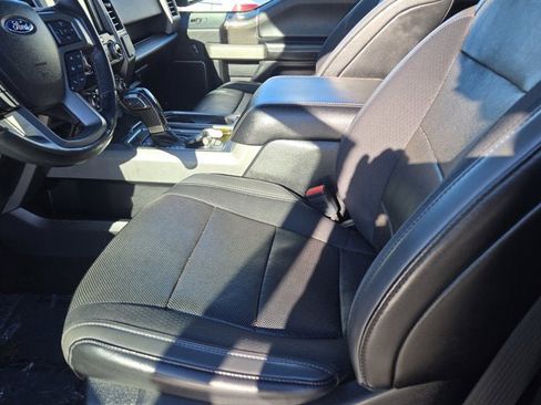 Used 2019 Ford F150 Raptor w/ Equipment Group 802A Luxury image 23