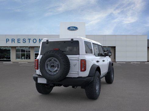 New 2025 Ford Bronco Badlands image 8