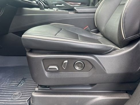 Used 2023 Cadillac Escalade ESV Premium Luxury w/ LPO, Floor Liner Package AWD/4WD image 20