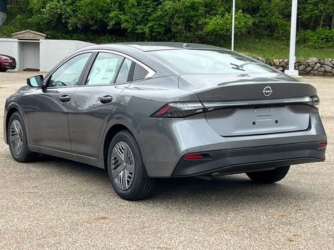 New 2026 Nissan Sentra SV FWD image 6