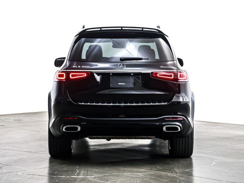 Used 2022 Mercedes-Benz GLS 450 4MATIC image 4