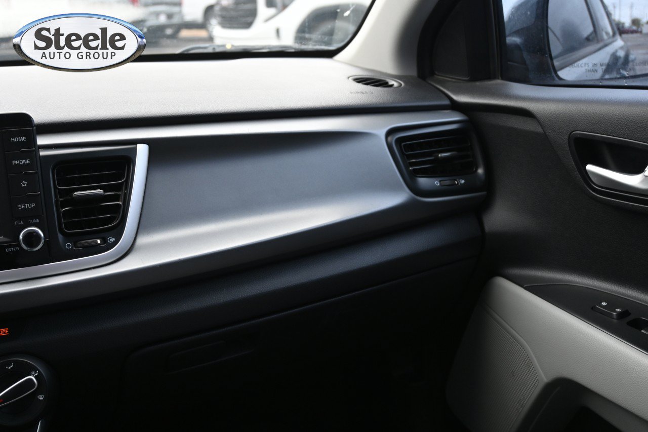Used 2019 Kia Rio S FWD image 8