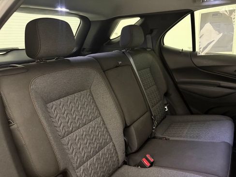 Used 2023 Chevrolet Equinox LT AWD/4WD image 33