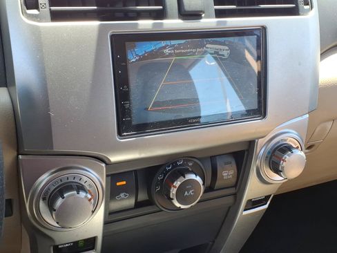 Used 2013 Toyota 4Runner SR5 w/ Premium Pkg AWD/4WD image 21