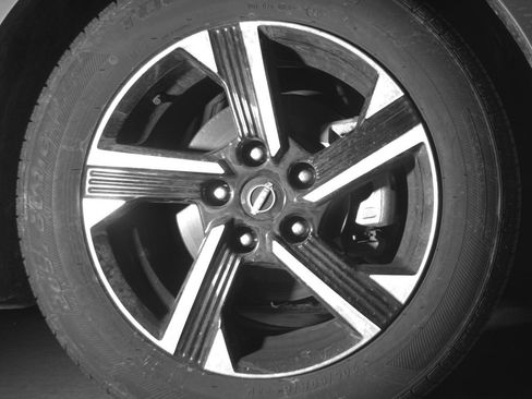 Used 2025 Nissan Sentra SV FWD image 13