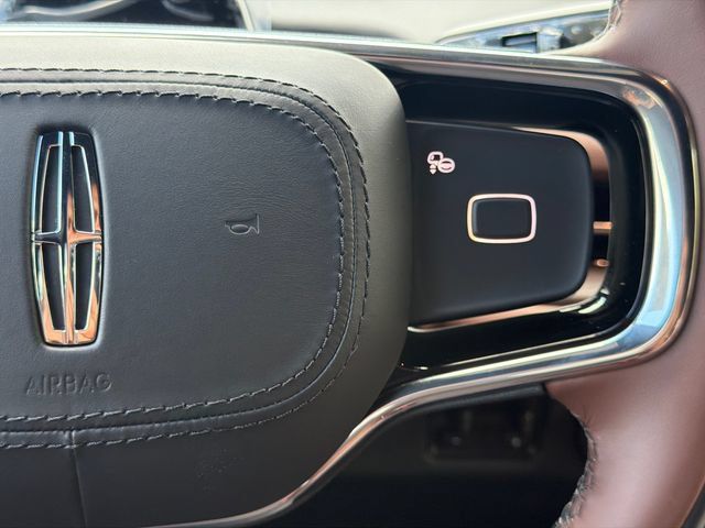 New 2027 Lincoln Navigator Reserve AWD/4WD image 31