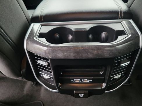 Used 2022 RAM 1500 Big Horn image 30