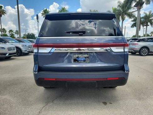Certified 2023 Lincoln Navigator Reserve AWD/4WD image 5