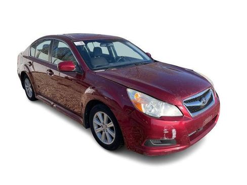 Used 2010 Subaru Legacy 2.5i Premium image 8