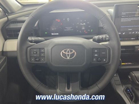 Used 2026 Toyota RAV4 XLE Premium FWD image 10