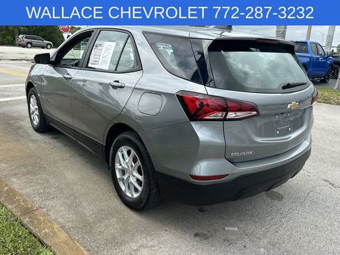 Certified 2024 Chevrolet Equinox LS FWD image 11