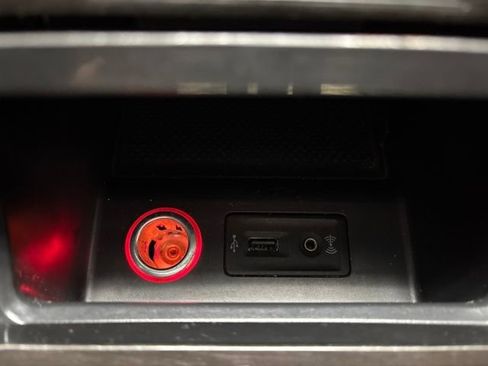 Used 2016 Volkswagen Passat 1.8T SEL Premium image 50