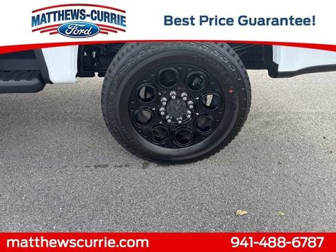 New 2026 Ford F250 Lariat w/ Black Appearance Package image 16