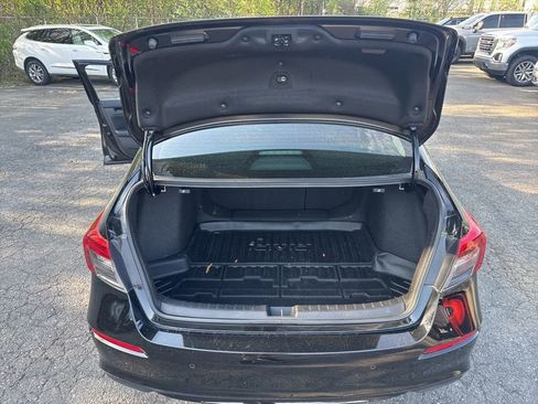 Used 2024 Honda Civic Touring image 16