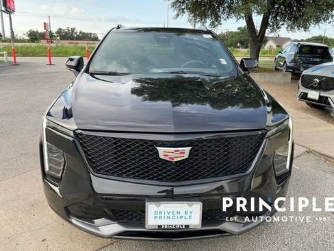 Used 2025 Cadillac XT4 Sport w/ Cold Weather Package FWD image 3