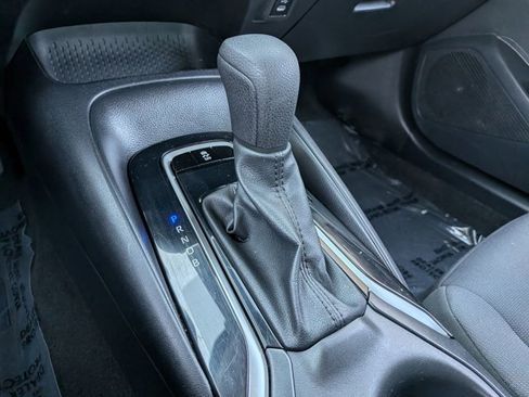 Used 2024 Toyota Corolla LE image 17