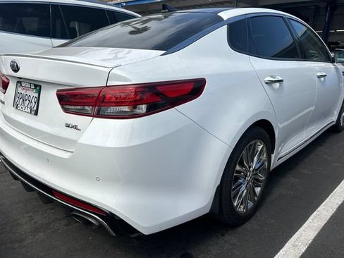 Used 2017 Kia Optima SX FWD image 5