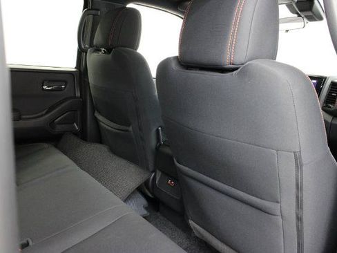 Certified 2022 Nissan Frontier Pro-X RWD image 21