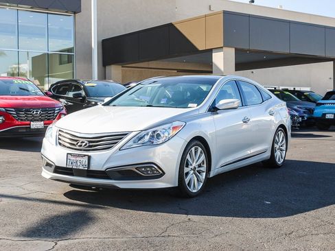 Used 2017 Hyundai Azera Limited image 3