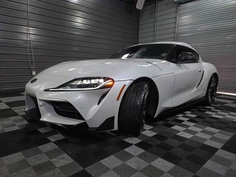Used 2025 Toyota Supra image 34