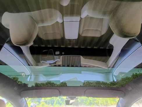 Used 2021 Tesla Model S Long Range AWD/4WD image 36