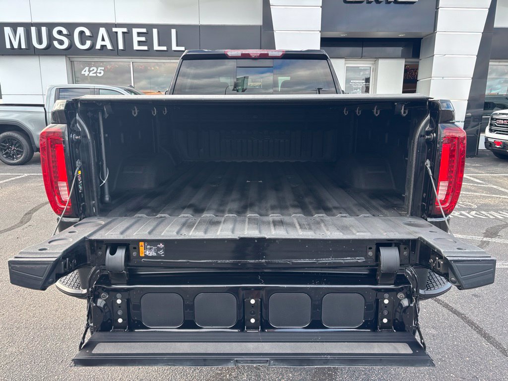 Used 2022 GMC Sierra 2500 Denali w/ Denali Ultimate Package AWD/4WD image 34