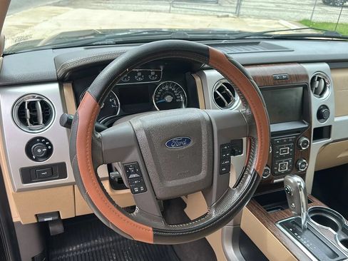Used 2013 Ford F150 Lariat w/ Mid Equipment Group AWD/4WD image 23