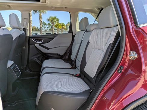 Used 2019 Subaru Forester Premium w/ All-Weather Package image 14