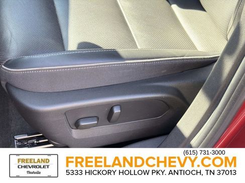 Used 2023 Buick Envision Essence image 23