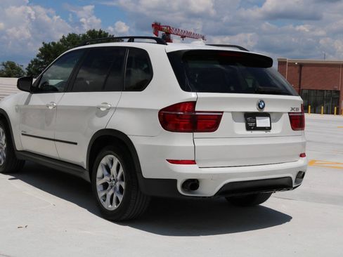 Used 2011 BMW X5 xDrive35i AWD/4WD image 40