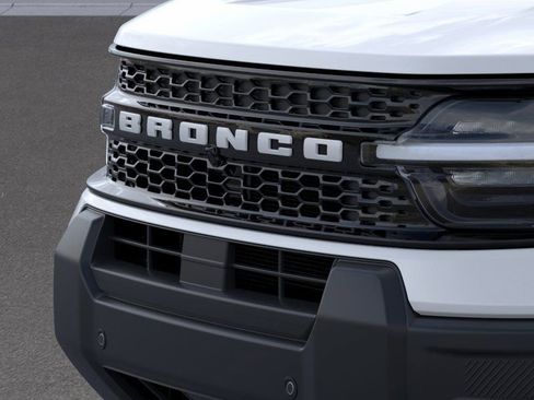 New 2025 Ford Bronco Sport Outer Banks w/ Outer Banks Tech Package+ AWD/4WD image 18