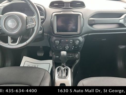 Used 2022 Jeep Renegade Latitude w/ Convenience Group image 13