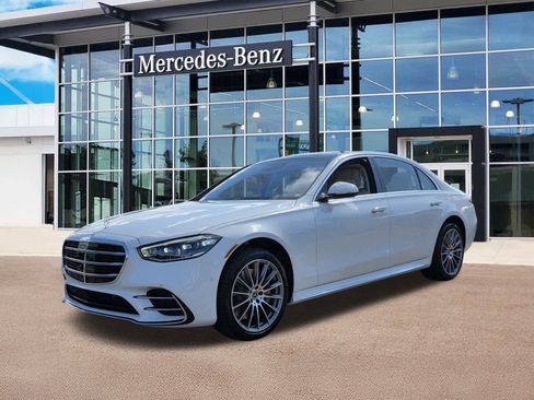 New 2026 Mercedes-Benz S 500 4MATIC image 1