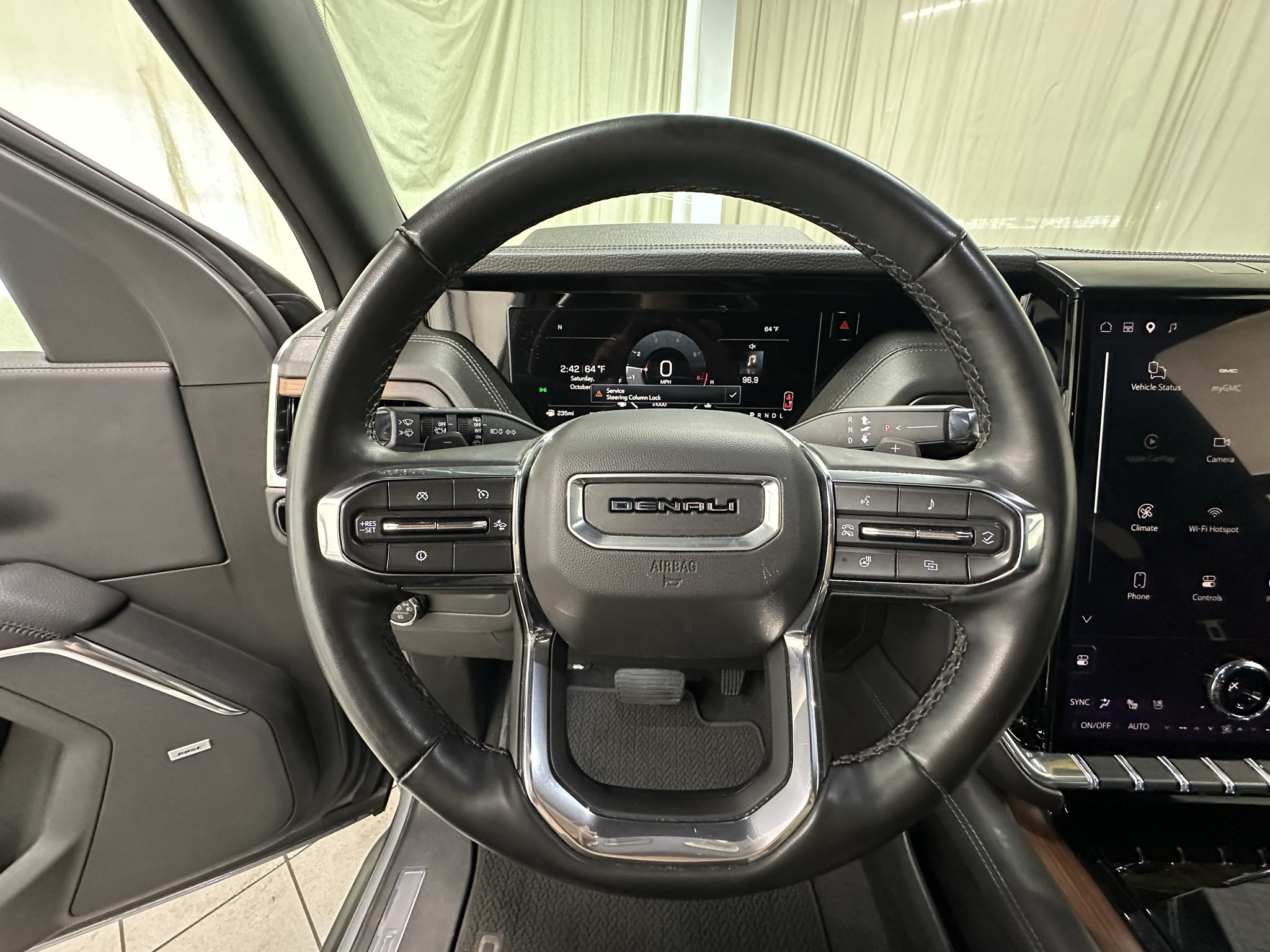 Certified 2025 GMC Yukon Denali AWD/4WD image 27