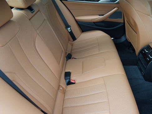 Used 2023 BMW 530i xDrive w/ Executive Package AWD/4WD image 32