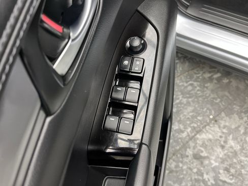 Used 2020 MAZDA CX-5 Touring image 8