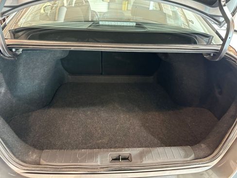Used 2025 Nissan Sentra S FWD image 30