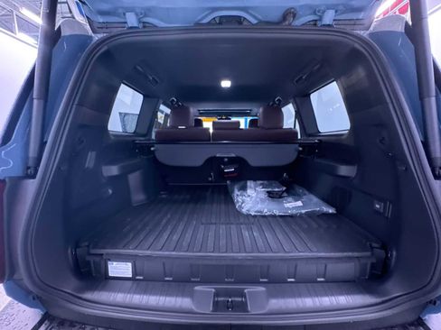 Used 2025 Toyota Land Cruiser w/ Premium Package image 40