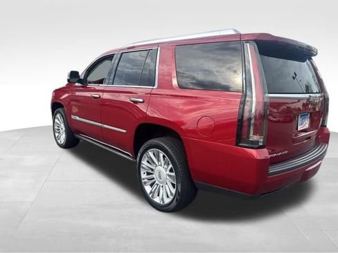 Used 2015 Cadillac Escalade Platinum RWD image 13