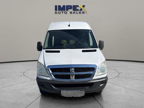 Used 2008 Dodge Sprinter 2500 image 8