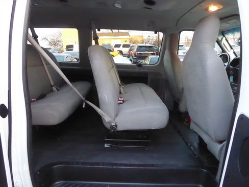 Used 2009 Ford E-350 and Econoline 350 XL image 23