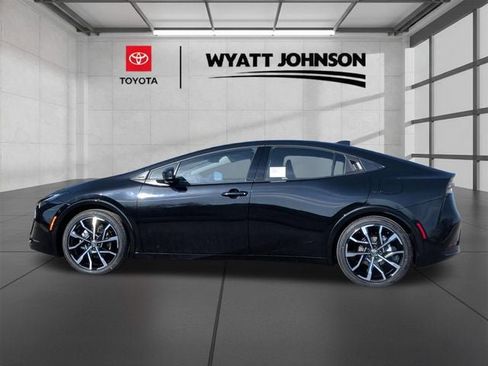 New 2026 Toyota Prius XSE Premium image 2