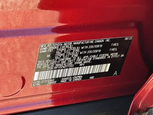 Used 2023 Toyota RAV4 XLE Premium image 29