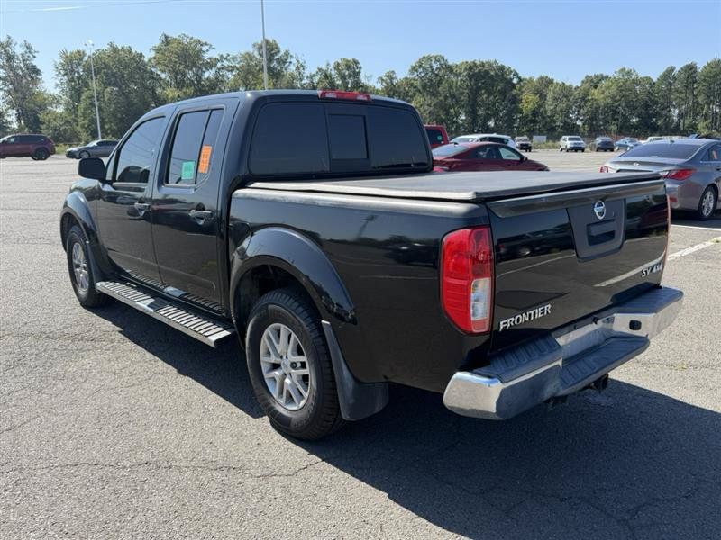 Used 2018 Nissan Frontier SV AWD/4WD image 8